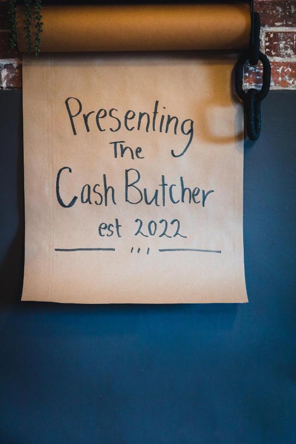 בלאראט The Cash Butcher - Classy & Centrally Located מראה חיצוני תמונה